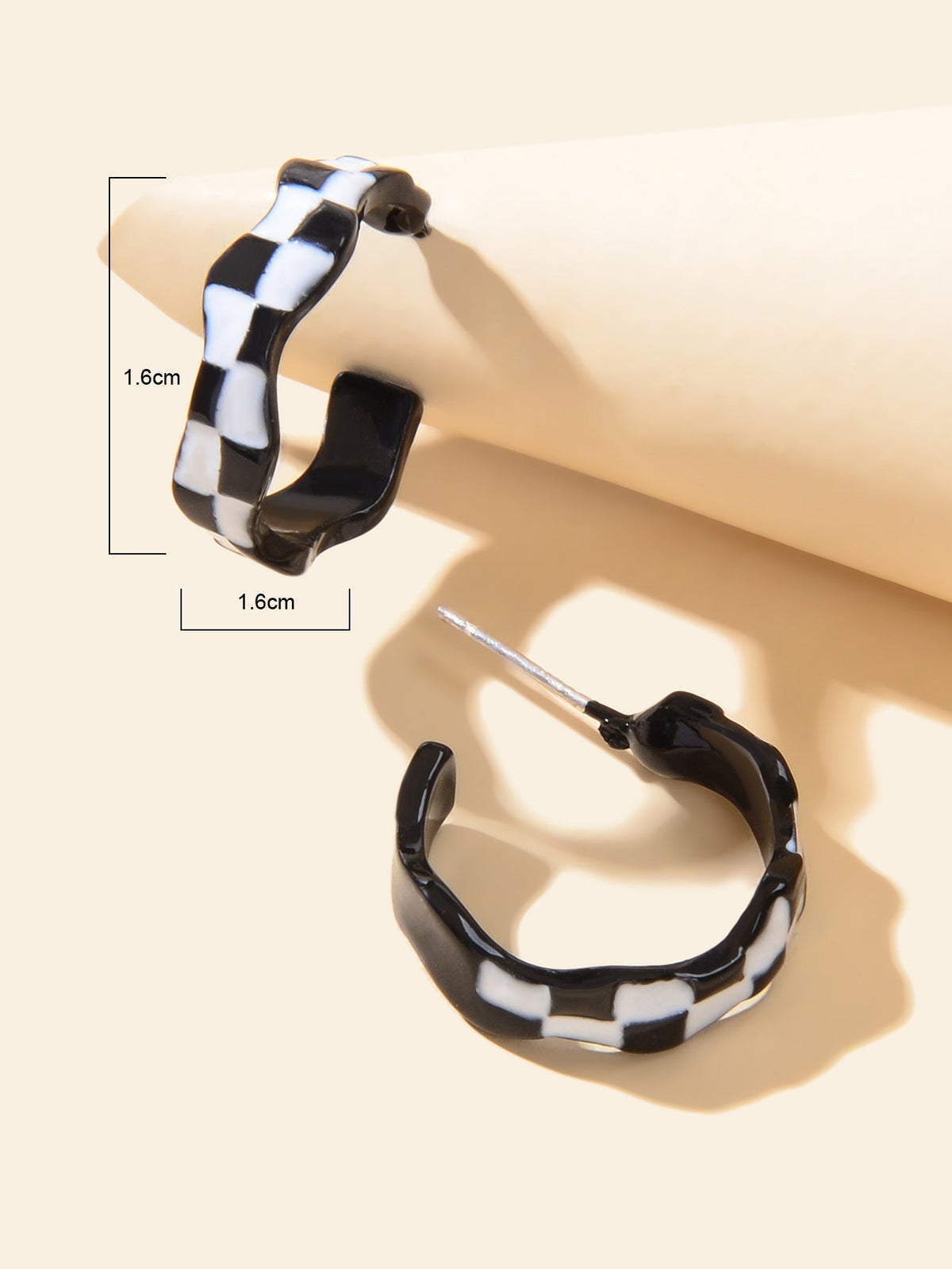 Unique 90s Vintage C Shaped Grid Black White Checkerboard Huggie Hoop Earrings